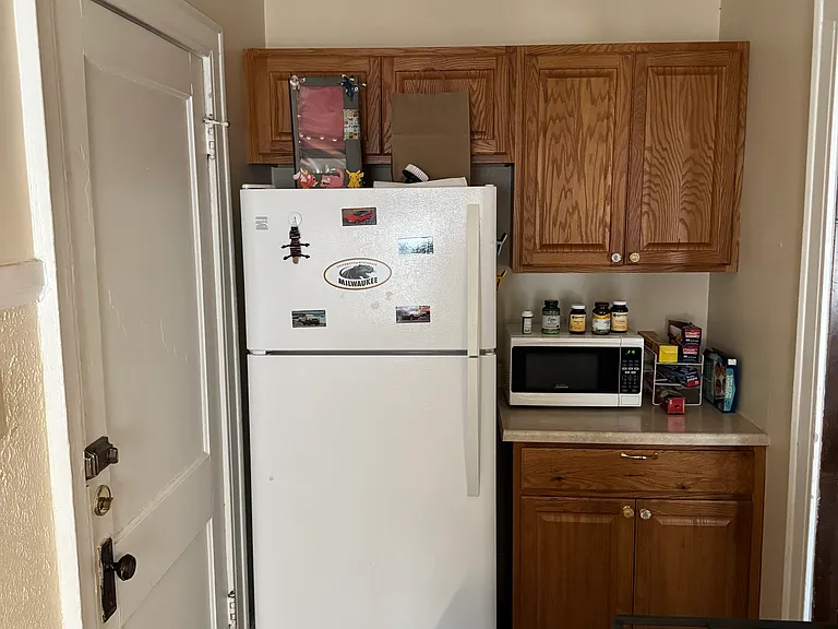 1805 E Newberry Blvd #3 — Photo 5