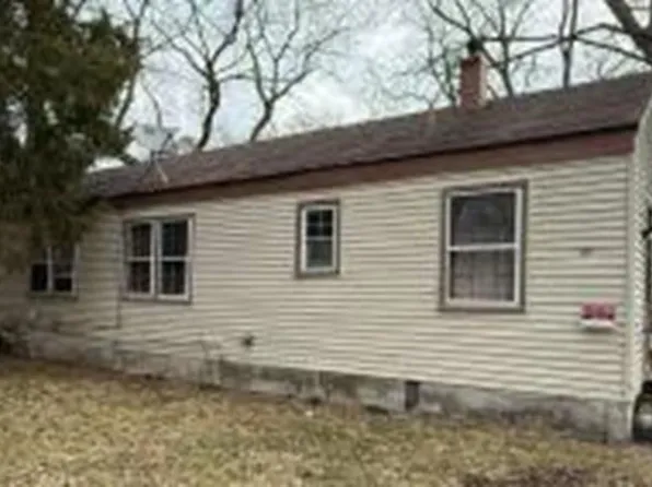 809 Kingsporte Ave #811, La Porte, IN 46350