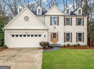 6500 Maid Marion Close, Alpharetta, GA 30005