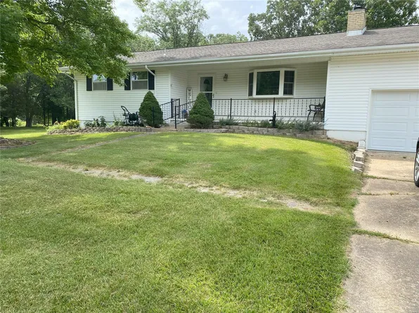 2151 Lone Wolf Dr, Cuba, MO 65453