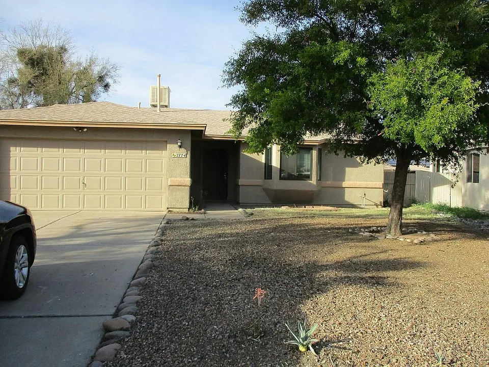 2774 W Firebrook Rd