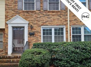 1434 Dover Rd, Spartanburg, SC 29301