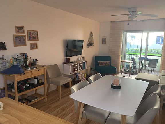 2nd image of 253 S Cypress Rd APT 211