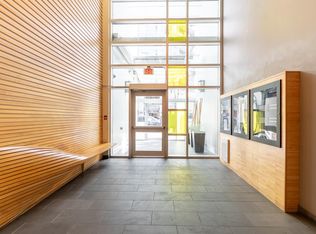 1205 Howe St #1002, Vancouver, BC V6Z0B2