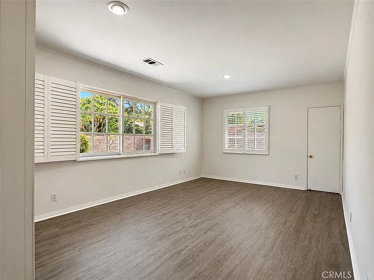2845 Sheffield Rd — Photo 17