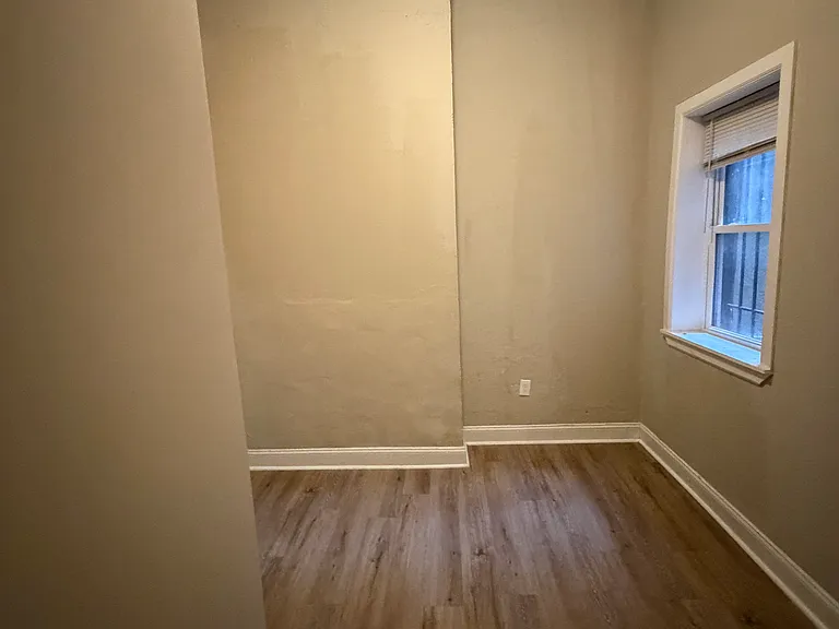 1005 Edmondson Ave #1 — Photo 7