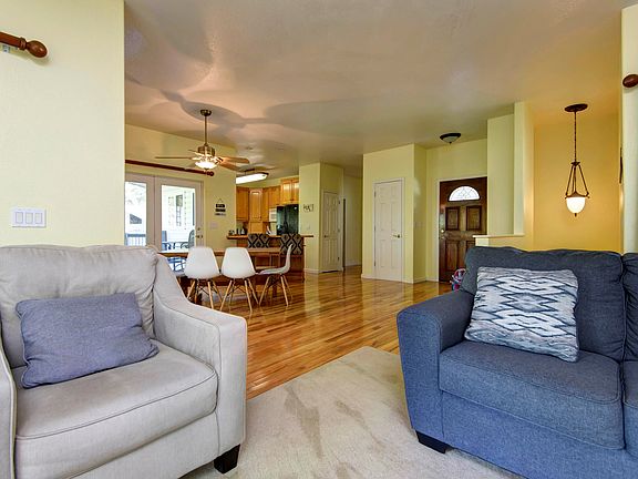 4th image of 397 Elm Point Ln