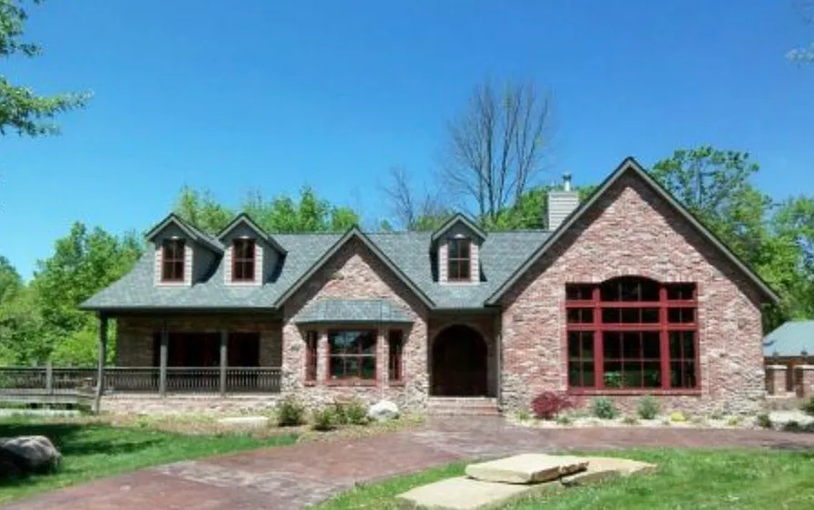 4867 Heather Ln photo 1