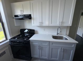 20-22 Van Velsor Pl #3F, Newark, NJ 07112