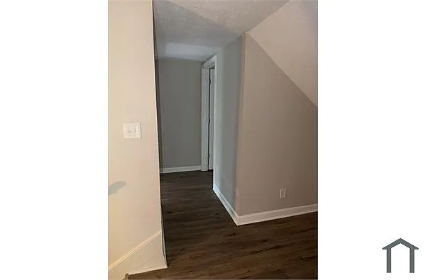 Building Photo - 540 S 24th St #2