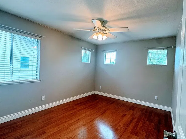 477 Fisher Cir — Photo 20