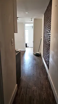 Rented by The Hamilton Group | media 9