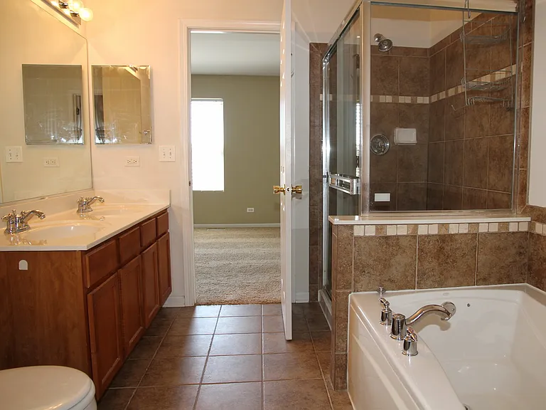 207 Springbrook Trl S — Photo 6