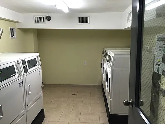 Rented by Friedman Roth Realty | media 14