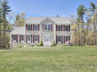 42 Webster Ave, Pelham, NH 03076