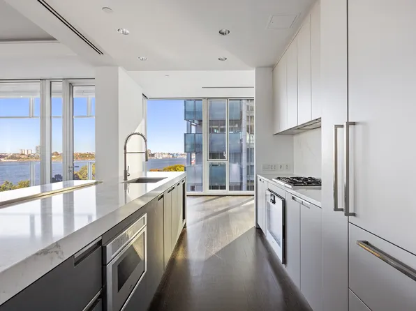 165 Charles Street image 7 of 17