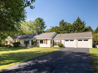 4 Ranch Rd, Woodbridge, CT 06525