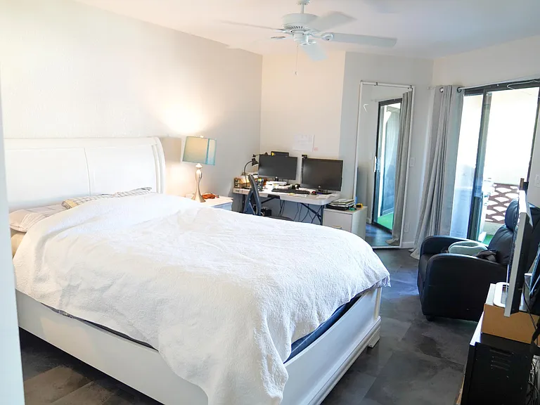 8455 W Sahara Ave #263 — Photo 12