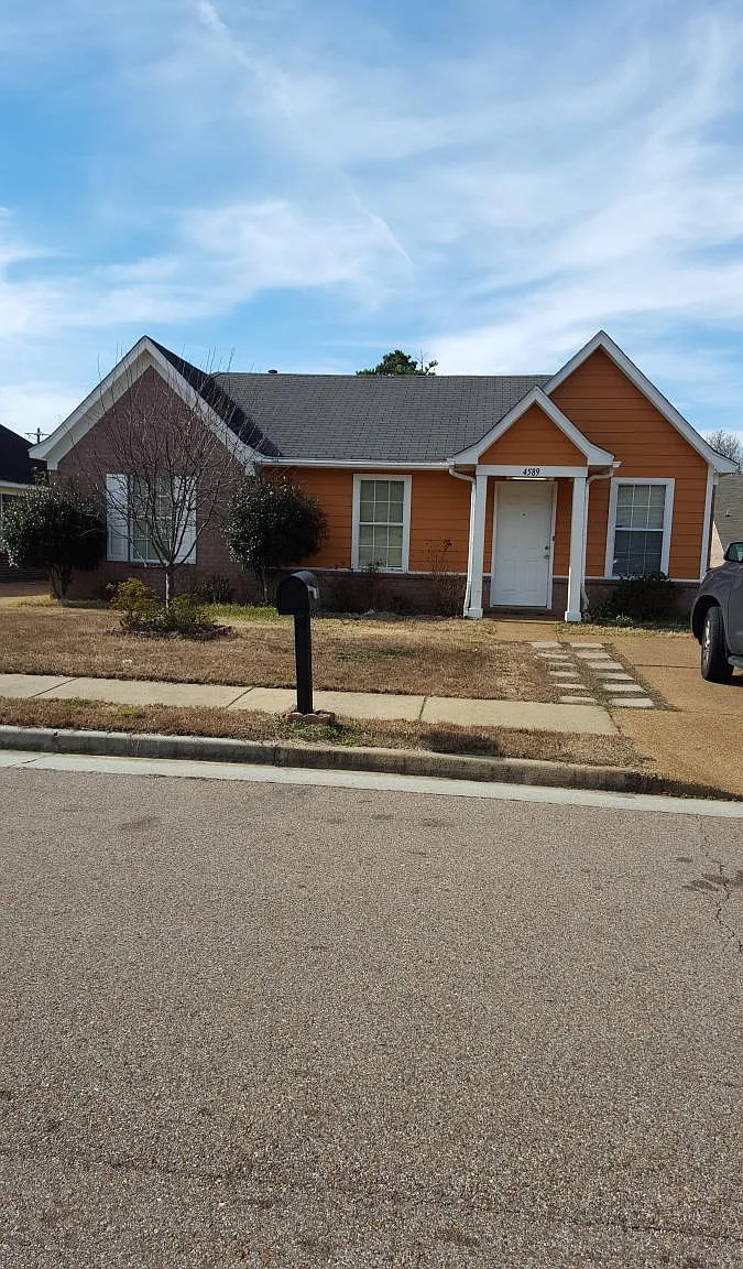 4589 Blue River Drive — Photo 1