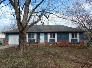 109 Dale St, Nixa, MO 65714