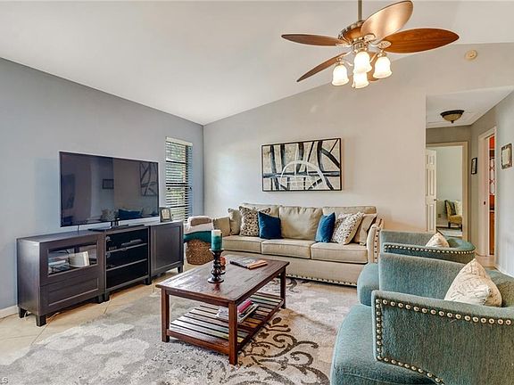 2nd image of 2526 SW 52nd St