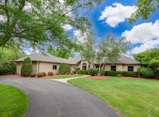 29W354 Beech Ct, West Chicago, IL