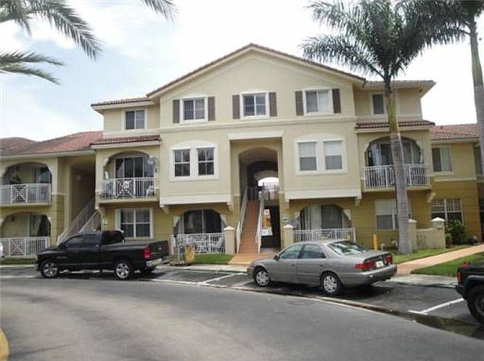 1st image of 8814 W Flagler St APT 211