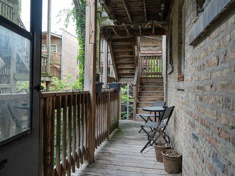 Argyle — Photo 33