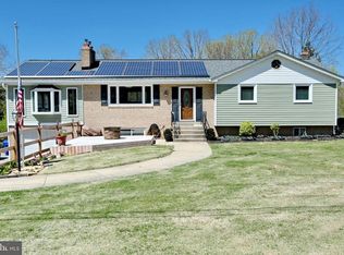 7140 Bensville Rd, White Plains, MD 20695