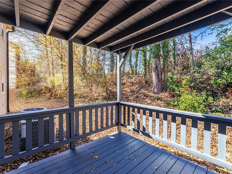121 Mark Twain Cir — Photo 26