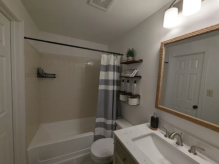 116 Abbott Ln — Photo 21