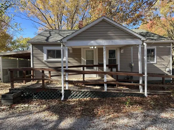 1250 E Ryder St, Litchfield, IL 62056