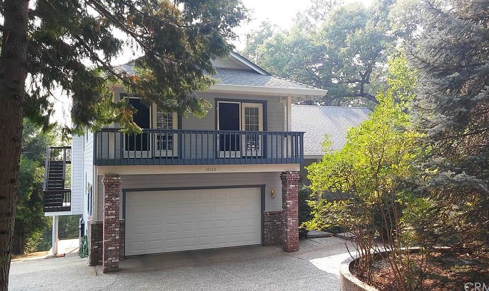 2nd image of 14163 Racine Cir