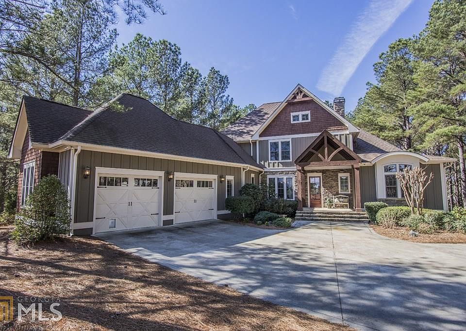 1st image of 104 N Hidden Lake Dr