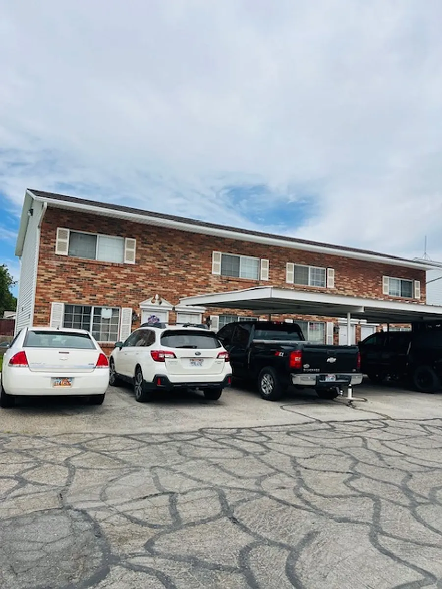 Building Photo - 1583 S 1000 E #2