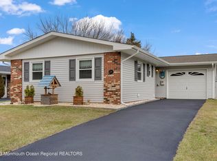 24 Patmore Rd, Brick, NJ 08724