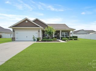 106 Caravelle Dr, Guyton, GA 31312