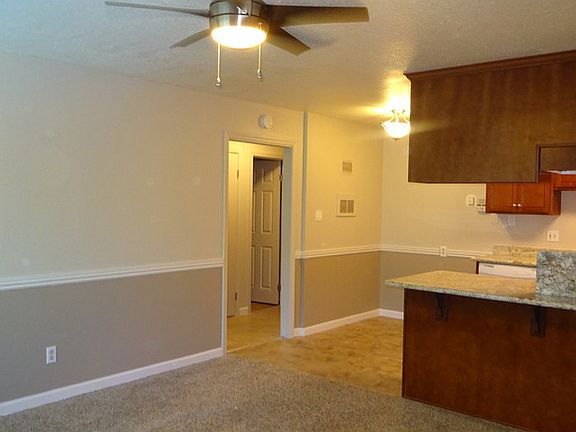 4th image of 1715 N St APT 03
