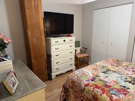 3rd image of 360 W Illinois St APT 329