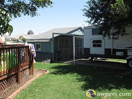 RV-Boat Parking..Storage-Workshop w Elect.