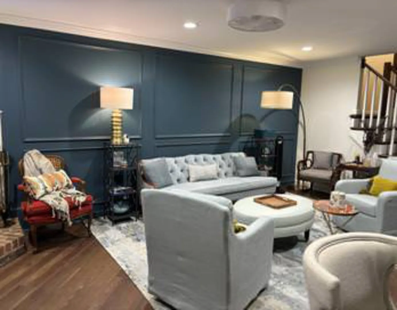Fully Renovated and Spacious Townhome in Alexandria — Photo 2