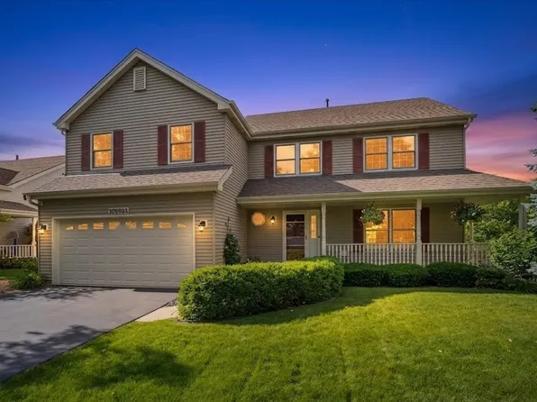39W664 Terney Ln, Geneva, IL 60134