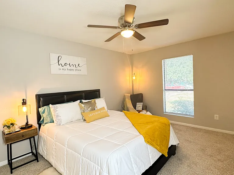 The Park @ Live Oak Apartments — Photo 105