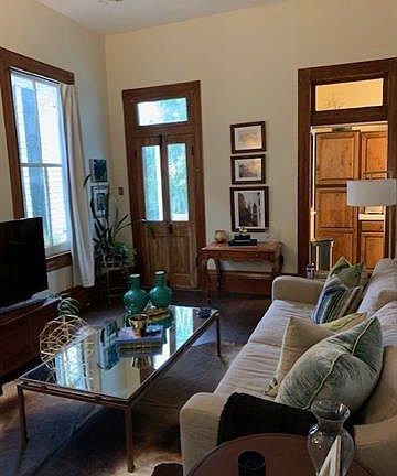 5th image of 1029 2nd St #B