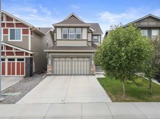 206 Mahogany Hts SE, Calgary, AB T3M 0X7