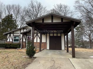 2423 Soundview Ct, Florissant, MO