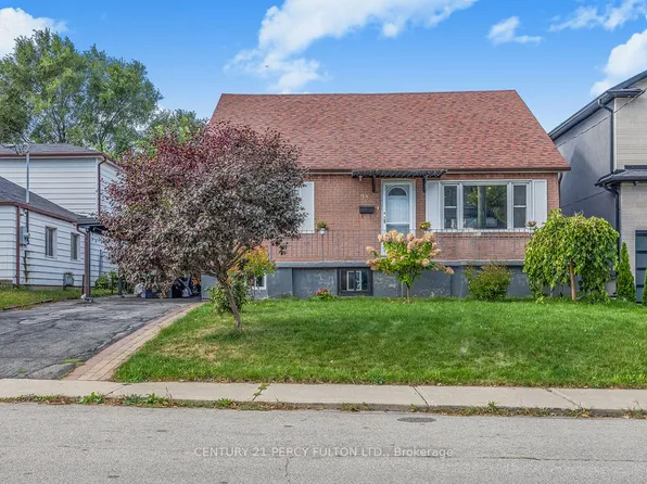 98 Westbourne Ave, Toronto, ON M1L 2Y5