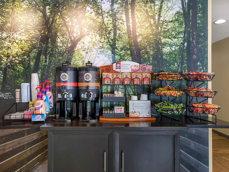 Free Grab-and-Go Breakfast