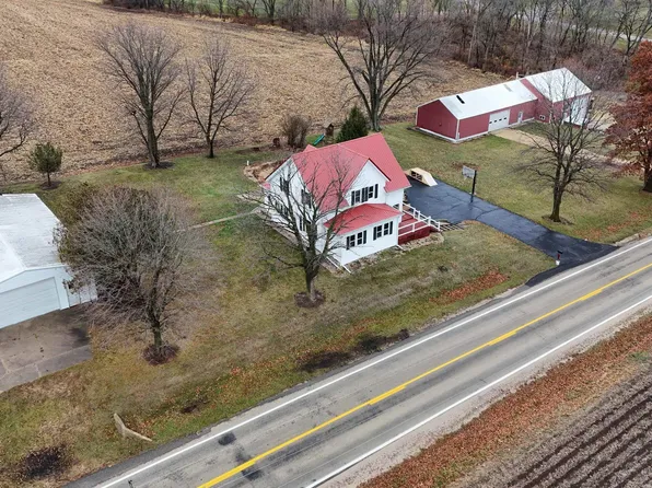 16437 Edwardsville Rd, Pecatonica, IL 61063