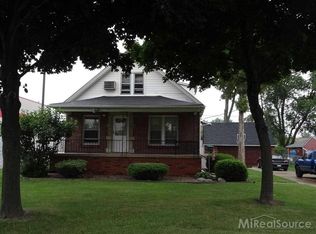 18207 E Eleven Mile Rd APT A, Roseville, MI 48066